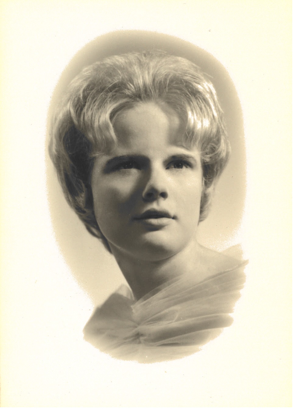 Long, Norma - Obituary Photo